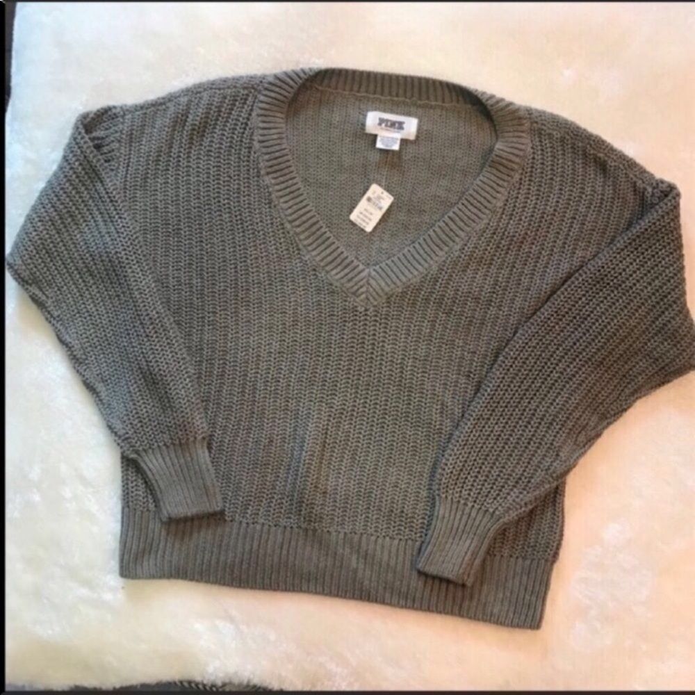 Pink Victoria’s Secret BOYFRIEND V-NECK SWEATER